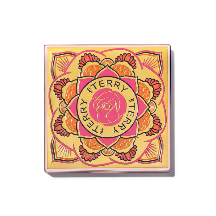 CC Palette Beach Bomb 2021 Packshot Closed White Background 1000x1000 v2